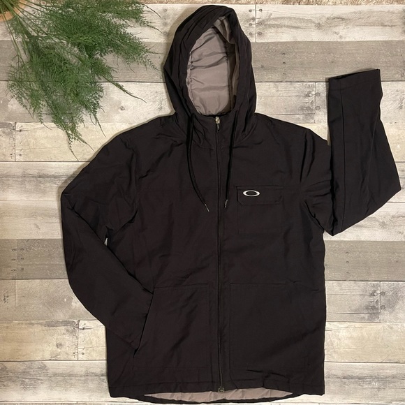 Oakley Other - Oakley Winter Coat Men’s Small- LIKE NEW